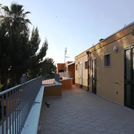 فندق مبيت وإفطار Monolocale Barcellona توري موتسا